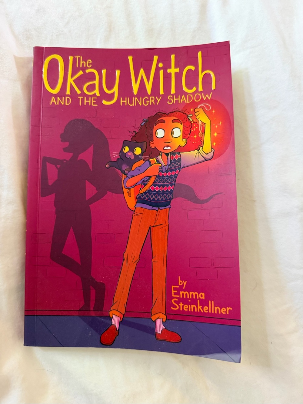 The Okay Witch & The Hungry Shadow - graphic novel softcover Emma Steinkellner